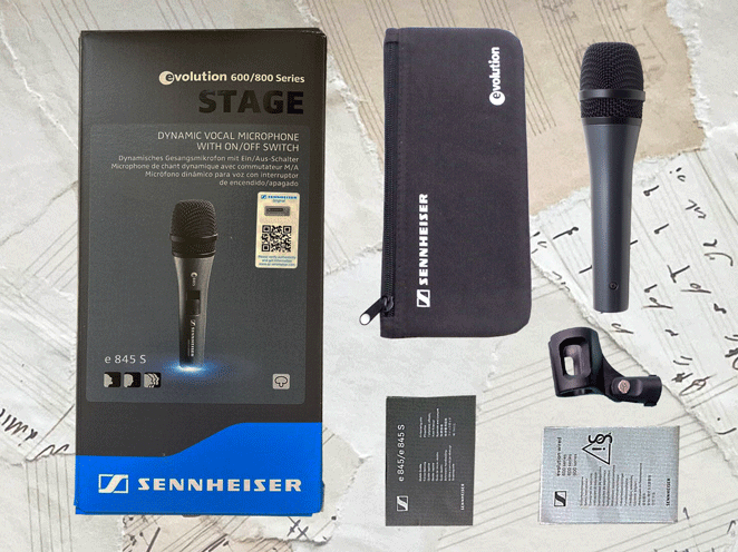 Sennheiser E845 packaging and contents