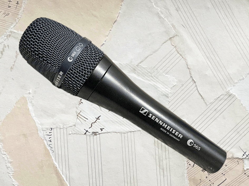 Sennheiser E965 vocal condenser mic