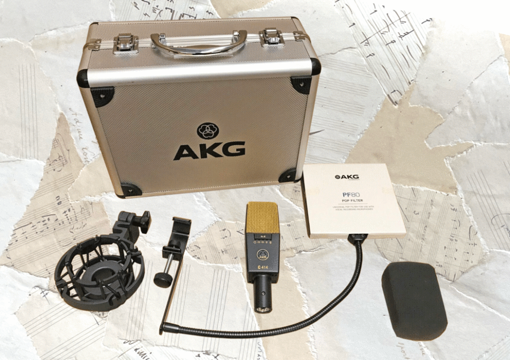 AKG C414 XLII - in the box
