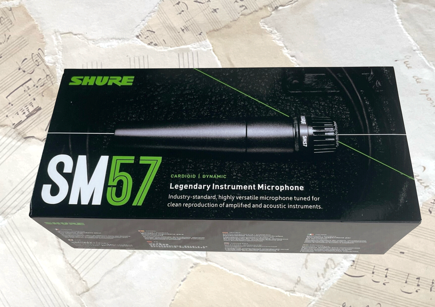 Shure SM57 outer packaging
