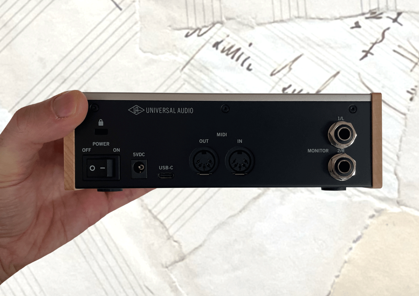Back panel of the Universal Audio Volt 276