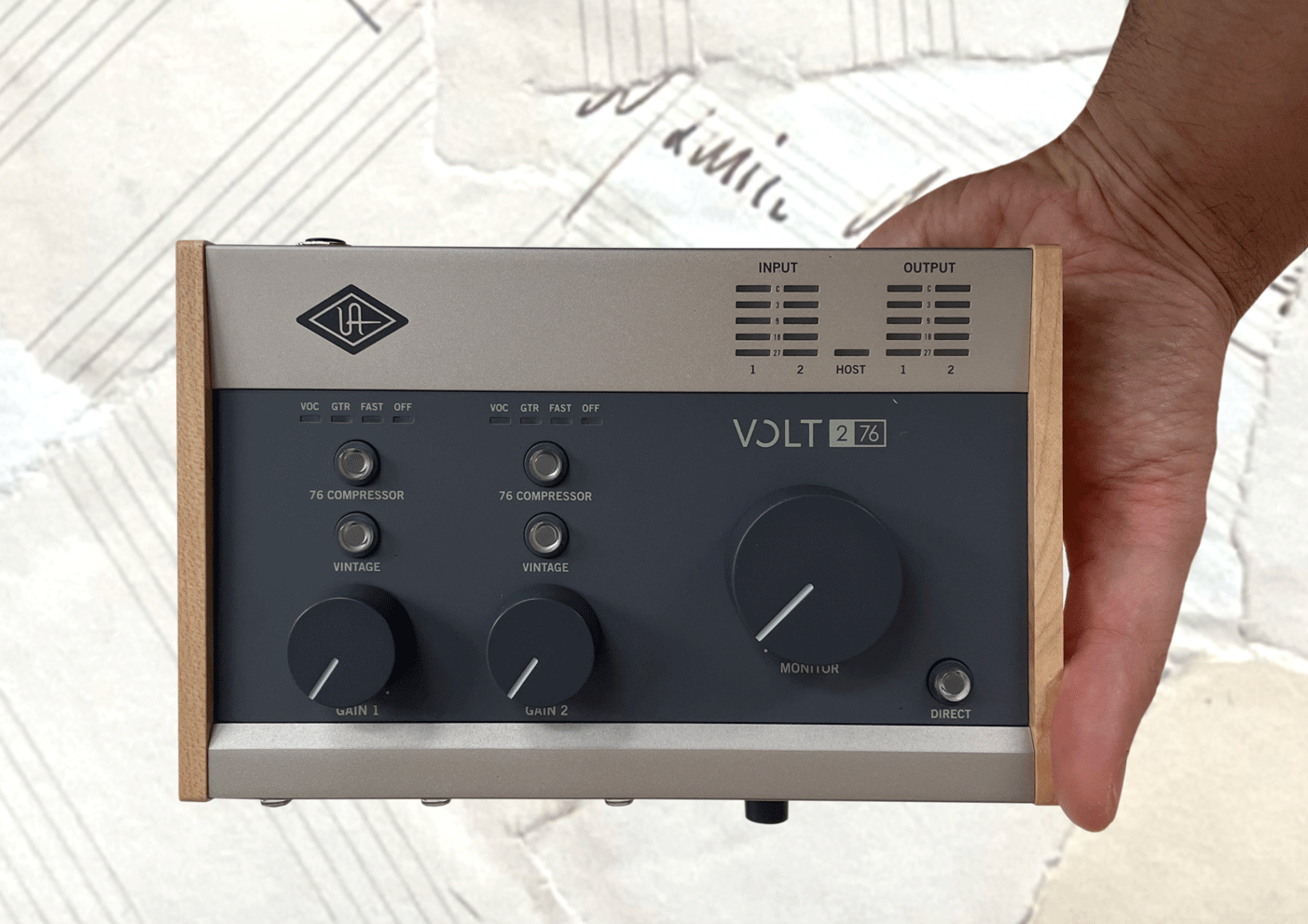 Universal Audio Volt 276 - retro design 