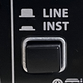 Line vs instrument button on UMC204 HD