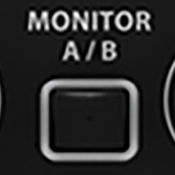 Monitor A/B button on UMC204 HD