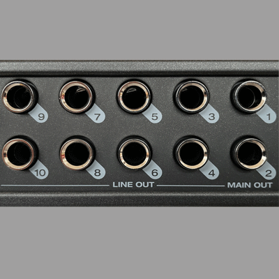 Outputs on the Ultralite Mk5
